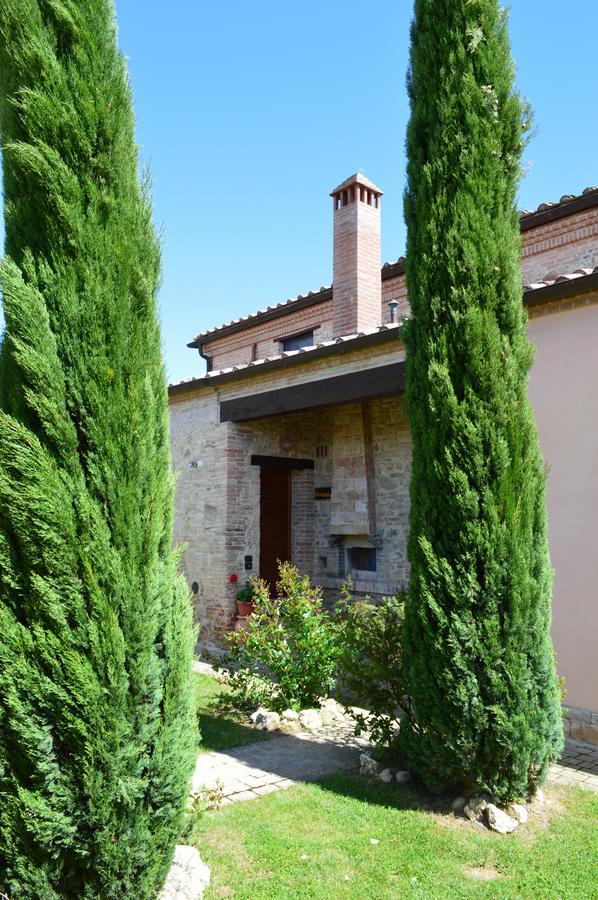 Il Palazzo Dei Diavoli Vila Montepulciano Stazione Exterior foto